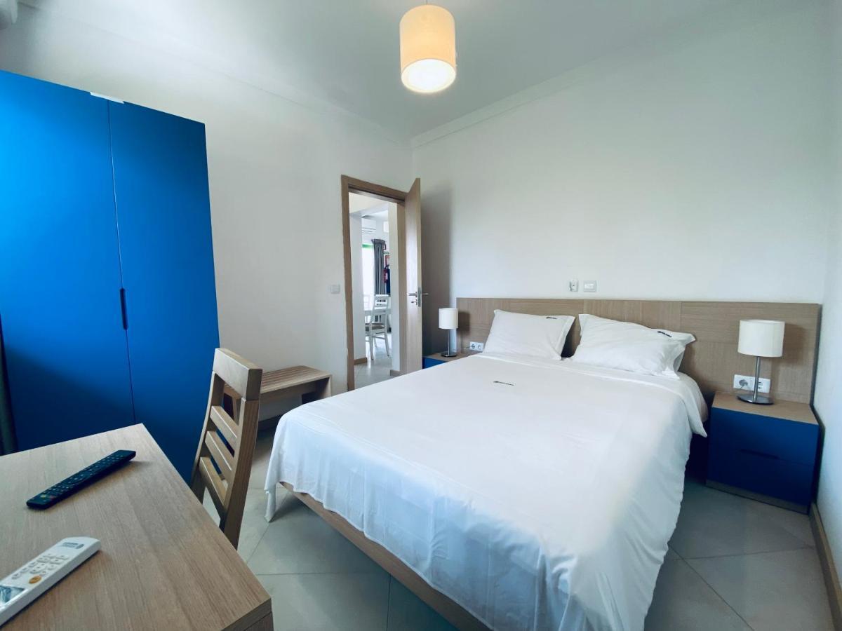 Aparthotel Nhaterra Santa Maria Exterior photo